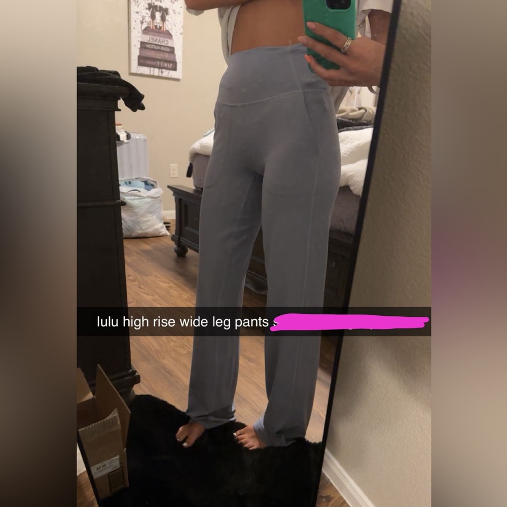 Lulu High-rise Wide leg pant